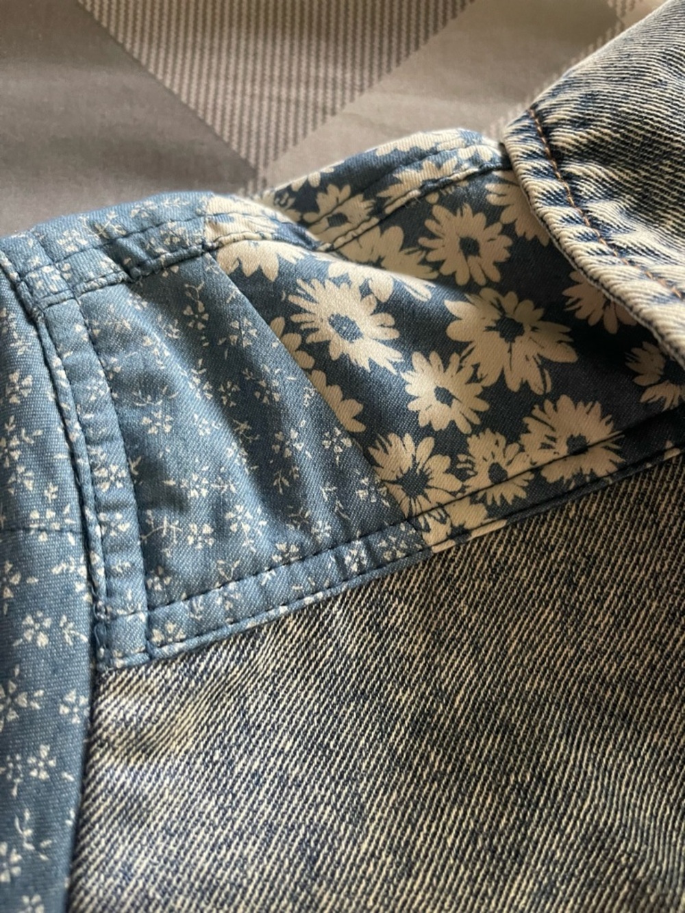 Avec Les Filles Denim Trucker Jacket Cottagecore quilted Patchwork Small - Picture 9 of 12